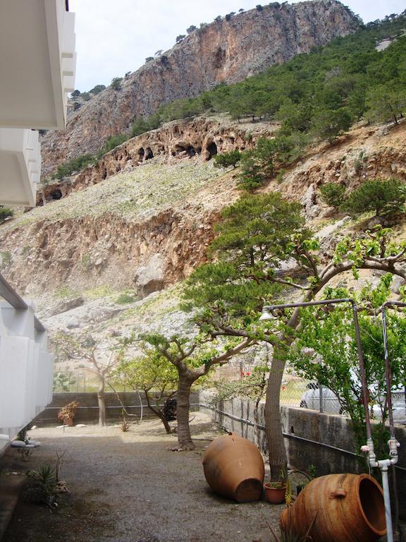Artemis Studios Ayía Roúmeli Ruang foto